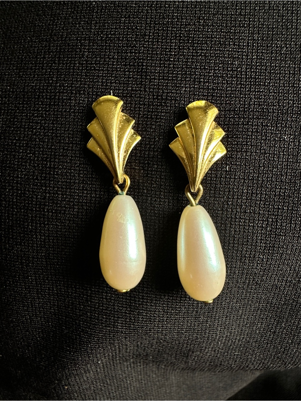 Monet Pierced Drop, Art Deco style Dangling Earrings, Gold Tone, Faux Pearls